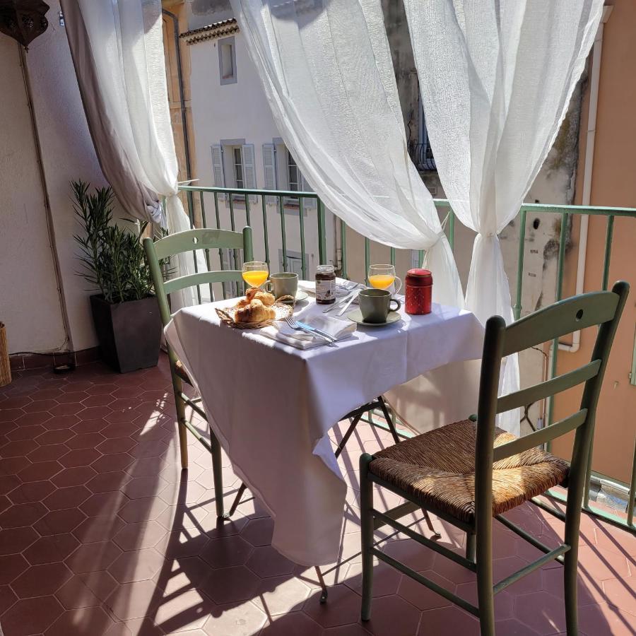 マルティーグIle En Provenceアパートメント エクステリア 写真